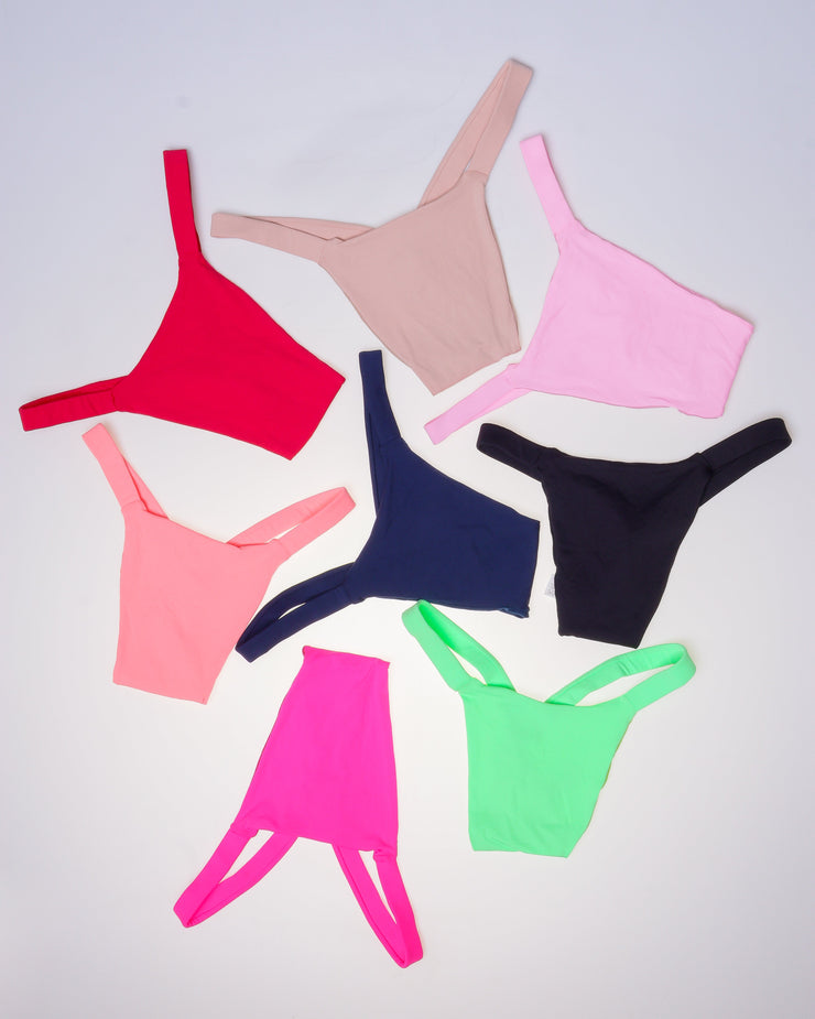 La nostra slip tucking trans: una storia di comfort, curve e sensualità